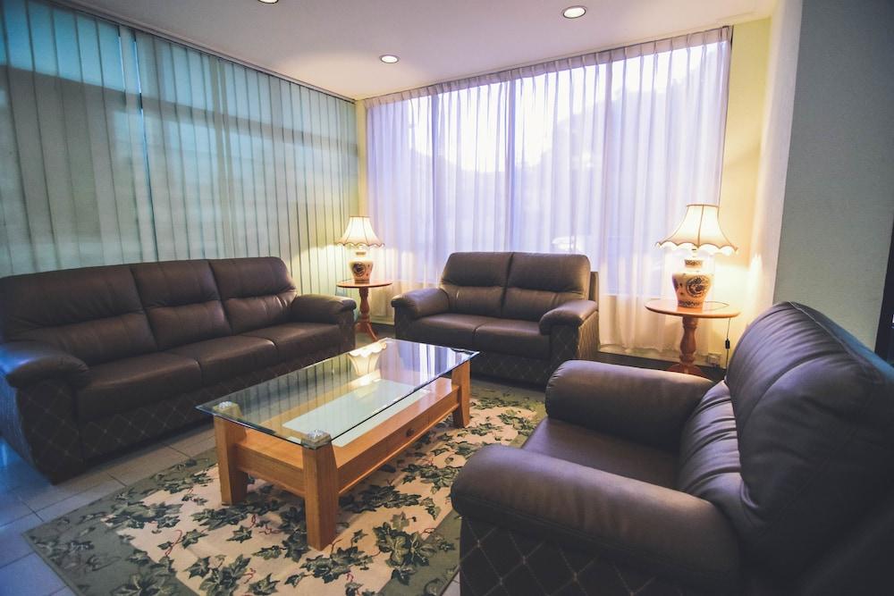 Jubilee Hotel Bandar Seri Begawan Ngoại thất bức ảnh