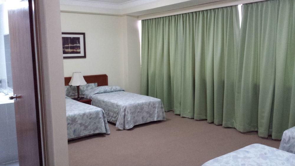 Jubilee Hotel Bandar Seri Begawan Ngoại thất bức ảnh
