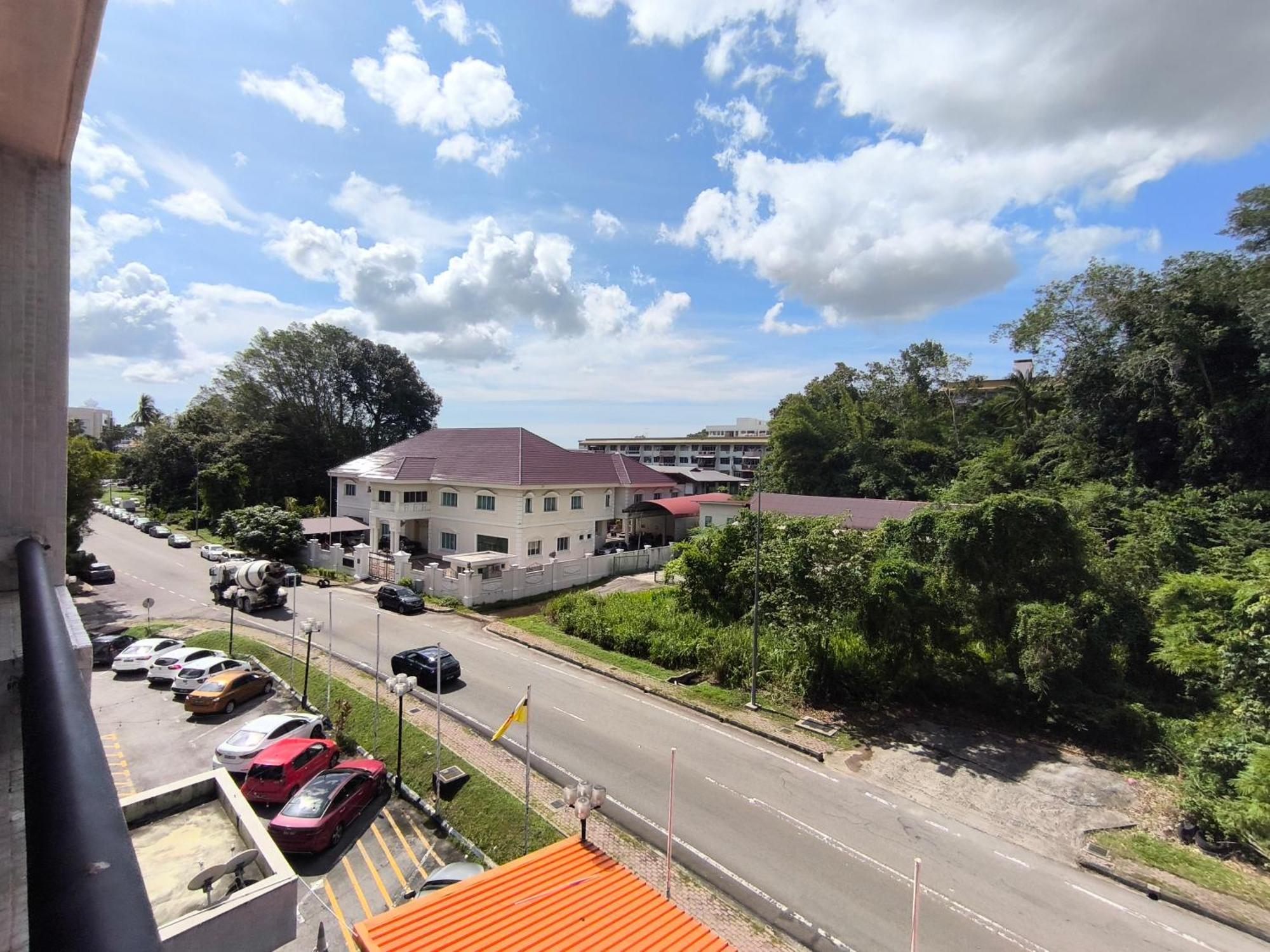 Jubilee Hotel Bandar Seri Begawan Ngoại thất bức ảnh