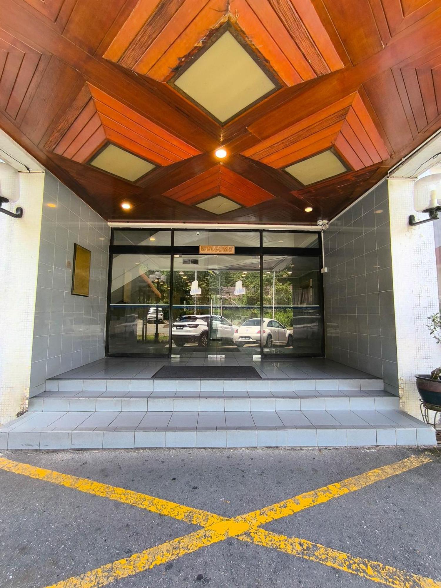 Jubilee Hotel Bandar Seri Begawan Ngoại thất bức ảnh
