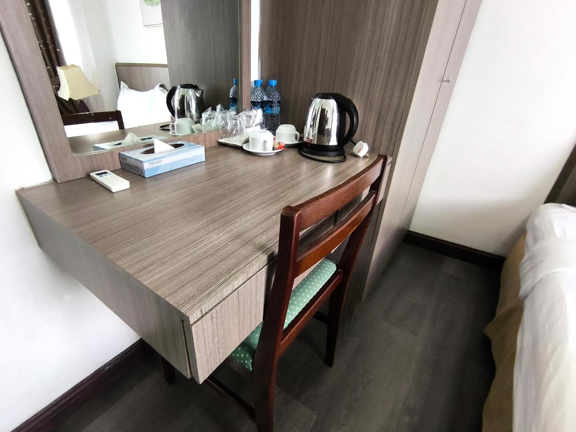 Jubilee Hotel Bandar Seri Begawan Ngoại thất bức ảnh
