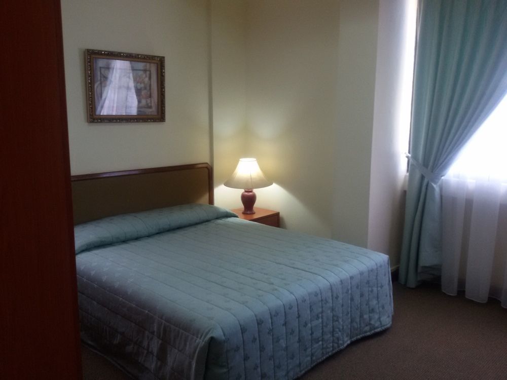 Jubilee Hotel Bandar Seri Begawan Ngoại thất bức ảnh