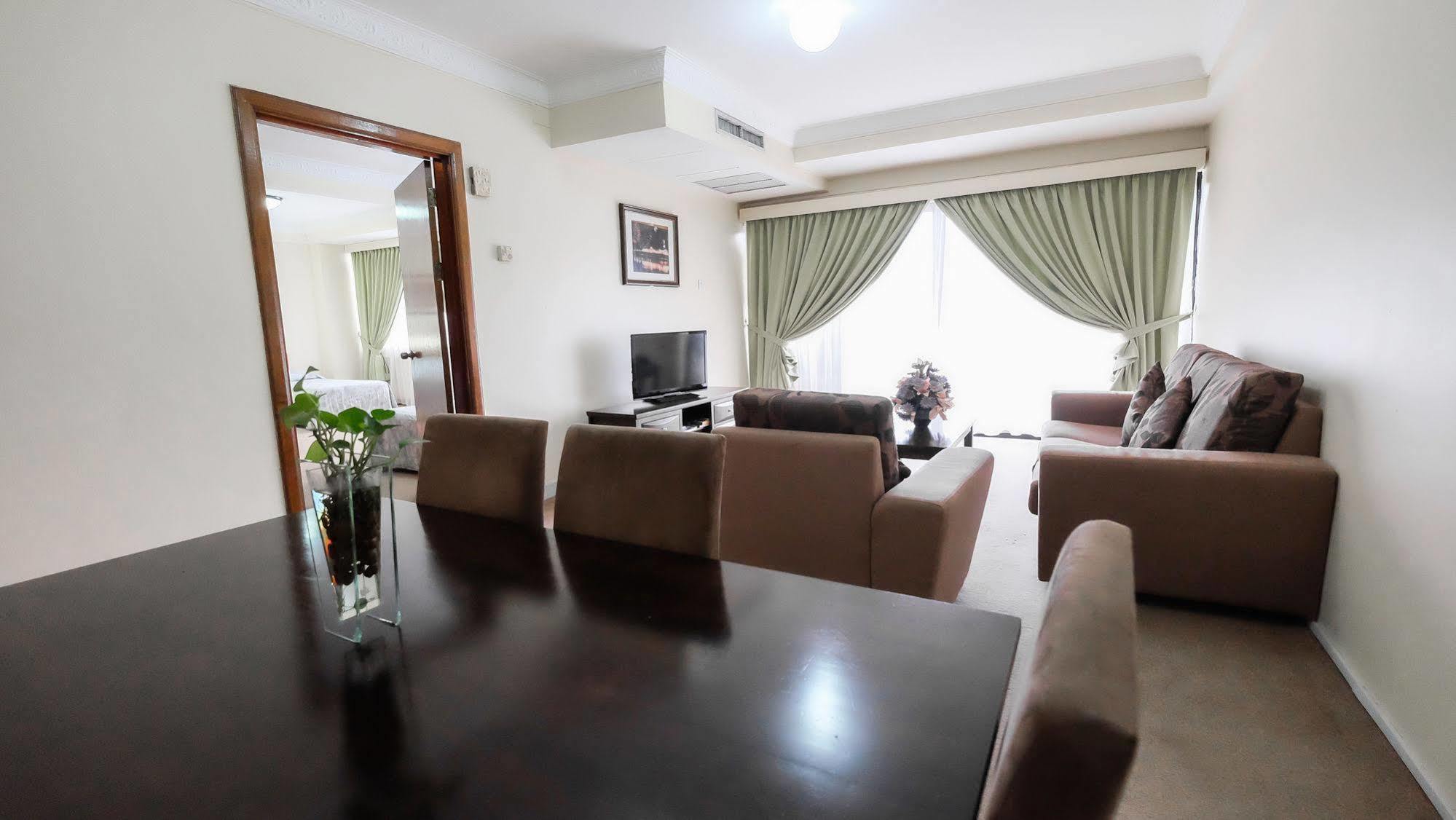 Jubilee Hotel Bandar Seri Begawan Ngoại thất bức ảnh