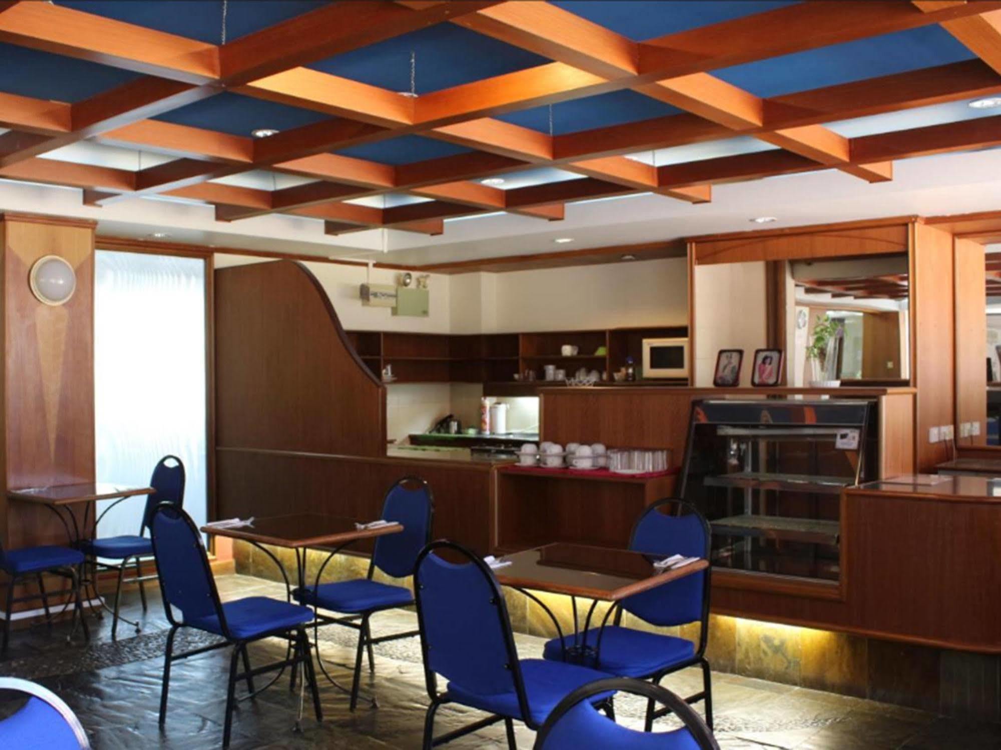 Jubilee Hotel Bandar Seri Begawan Ngoại thất bức ảnh